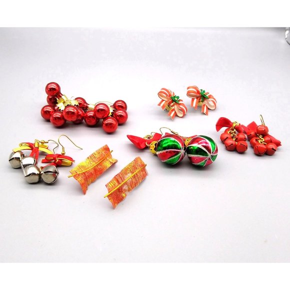 Vintage Christmas Earrings Lot of 6 Pair, Winter Holiday Dangles Bundle, Merry - Picture 2 of 3